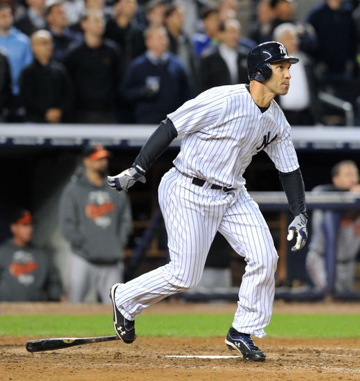 New York Yankees Raul Ibanez Connects Editorial Stock Photo - Stock ...