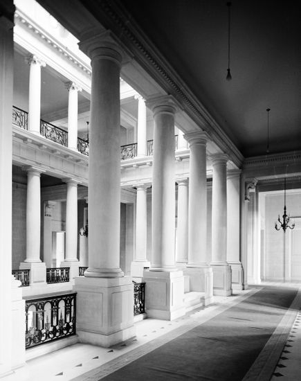 Interior View Carolands Mansion Shows Columns Editorial Stock Photo ...