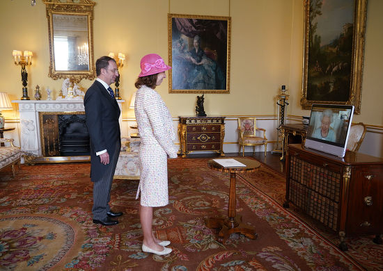 Queen Elizabeth Ii Appears On Screen Editorial Stock Photo - Stock ...