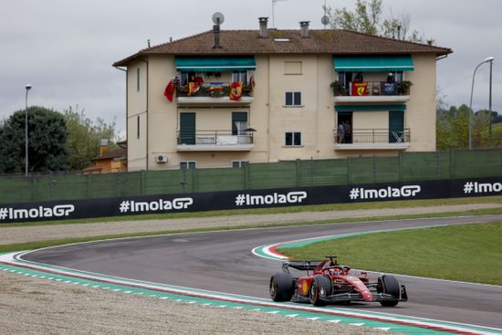 16 LECLERC Charles (mco), Scuderia Ferrari F1-75, action during the Formula  1 Grand Premio del Made in Italy e dell'Emilia-Romagna 2022, 4th round of  the 2022 FIA Formula One World Championship, on