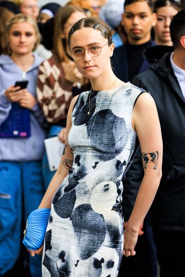 Ella Emhoff Arriving Loewe Menswear Spring Editorial Stock Photo