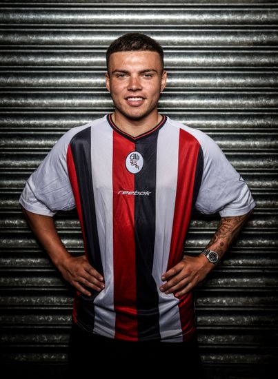 Aaron Morley Bolton Wanderers Editorial Stock Photo - Stock Image ...