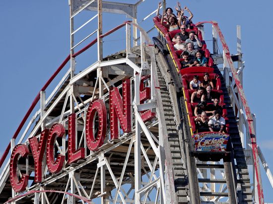 Visitors Coney Island Ride Coney Island Editorial Stock Photo - Stock ...