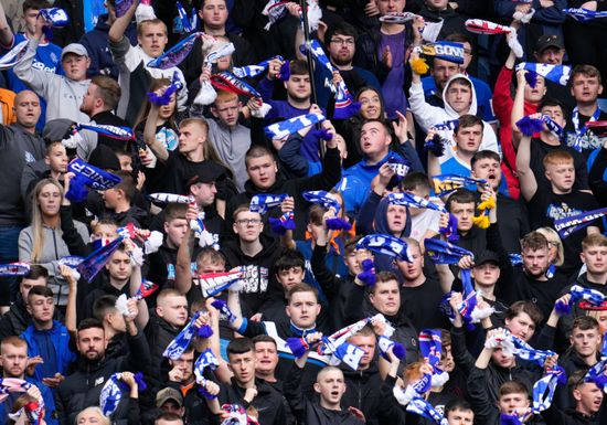 Rangers fc fans hi-res stock photography and images - Page 3 - Alamy