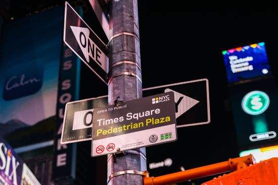 Times Square Pedestrian Plaza Sign Seen Editorial Stock Photo - Stock ...
