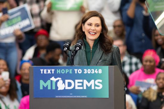 Michigan Governor Gretchen Whitmer Speaking Michigan Editorial Stock ...