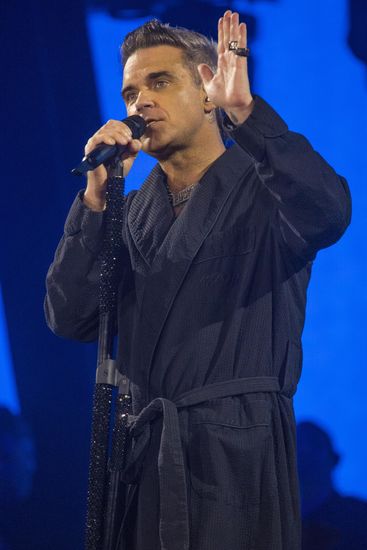 Robbie Williams Berlin Concert The Ozzy Osbourne Angels Tribute You Have To Watch - wb9xiqq