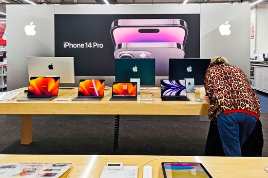 Iphone 14 Pro Ad Seen Apple Editorial Stock Photo - Stock Image ...