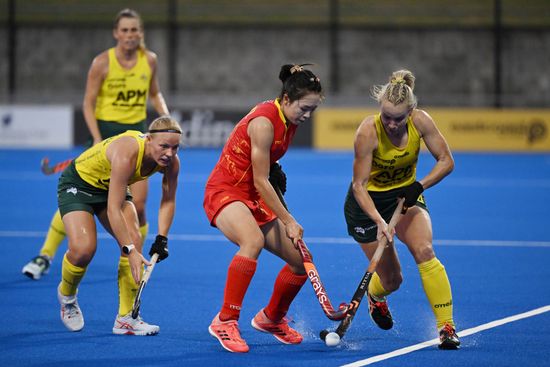 Stephanie Kershaw R Australia Zou Meirong Editorial Stock Photo Stock