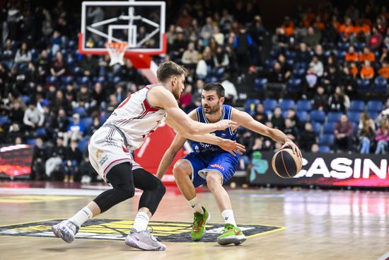 Antwerps Seppe Despallier Groningens Andrej Magdevski Editorial Stock