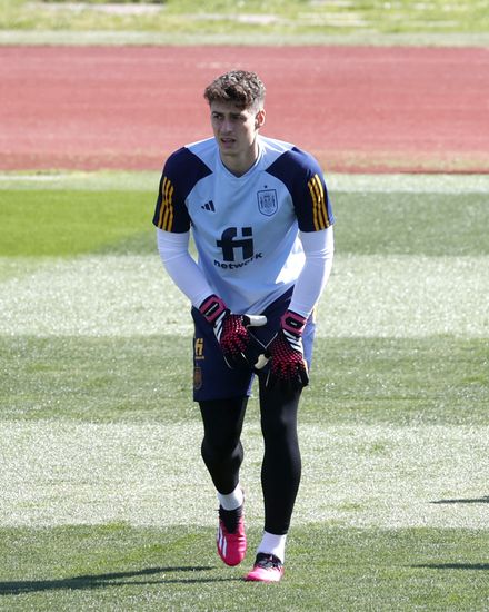 Grande Photo Originale Signée Kepa (Espagne) - Autographe Foot - Non Certifiée