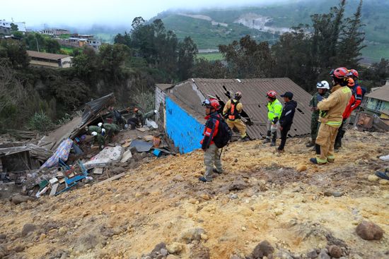 Rescuers Search Victims After Landslide Alausi Editorial Stock Photo ...