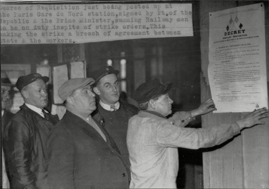 Striking French Railway Workers Reading Decree Editorial Stock Photo ...