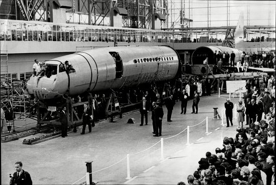 Aircraft Manufacture Bac Concorde Queen Elizabeth Editorial Stock Photo ...