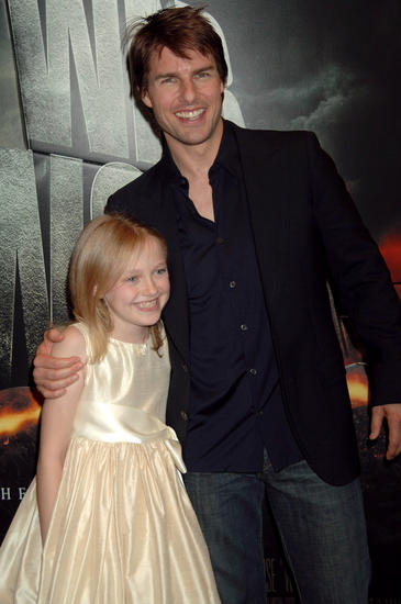 Dakota Fanning Tom Cruise Editorial Stock Photo - Stock Image ...