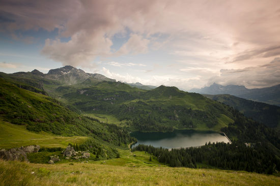 Garichti Reservoir Glaernisch Mountain Canton Glarus Editorial Stock ...