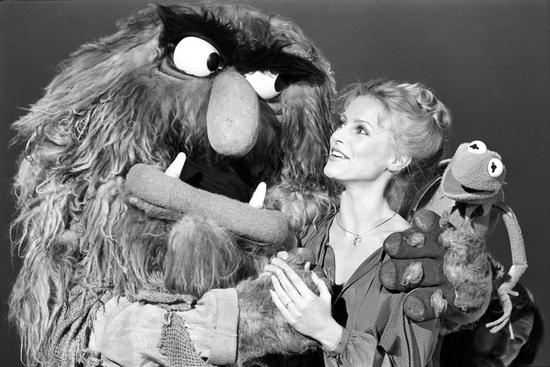 Cheryl Ladd Sweetums Kermit Frog Editorial Stock Photo - Stock Image ...