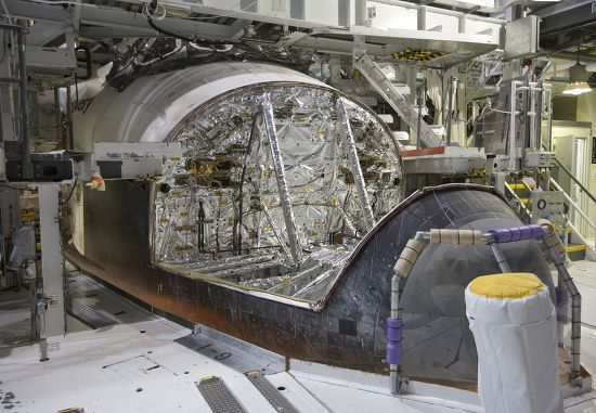 Nose Section Space Shuttle Discovery Kennedy Editorial Stock Photo ...