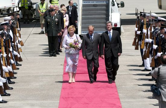 VLADIMIR PUTIN BIOGRAPHY RUSSIAN PRESIDENT EX WIFE FACTS visual data 8