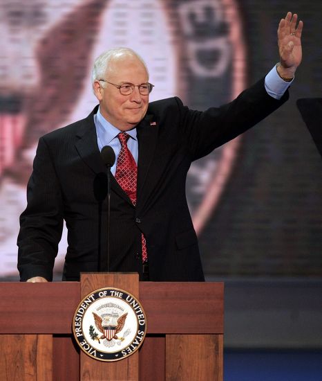 us-vicepresident-dick-cheney-waves-crowd-editorial-stock-photo-stock
