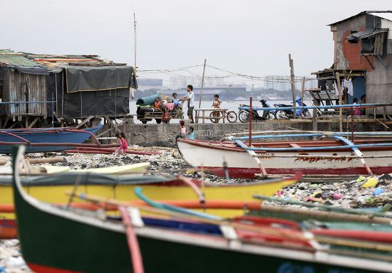 Richard Roxas 35 Pushes Cart Their Editorial Stock Photo - Stock Image ...