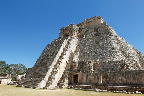 Adivino Pyramid Pyramid Fortune Teller Mayan Editorial Stock Photo ...