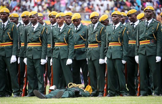 Zimbabwe Presidential Guard Officers Watch Fellow Editorial Stock Photo ...