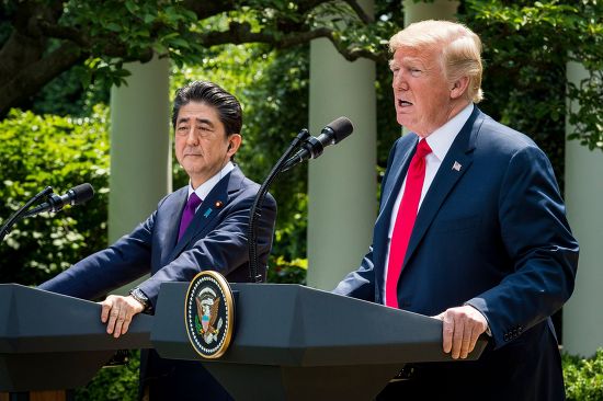 Donald Trump Shinzo Abe Editorial Stock Photo - Stock Image | Shutterstock