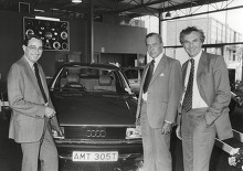 Trevor Rodin Left Managing Director Dovercourt Plaistow Ltd Bill Bush Winner Of The Evening News Audi