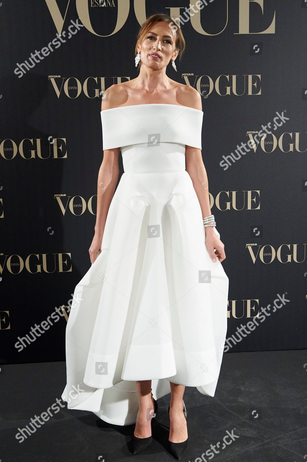 bra Photos Nieves Alvarez naked photo 2017 Sideboobs Photos Nieves Alvarez naked photo 2017
