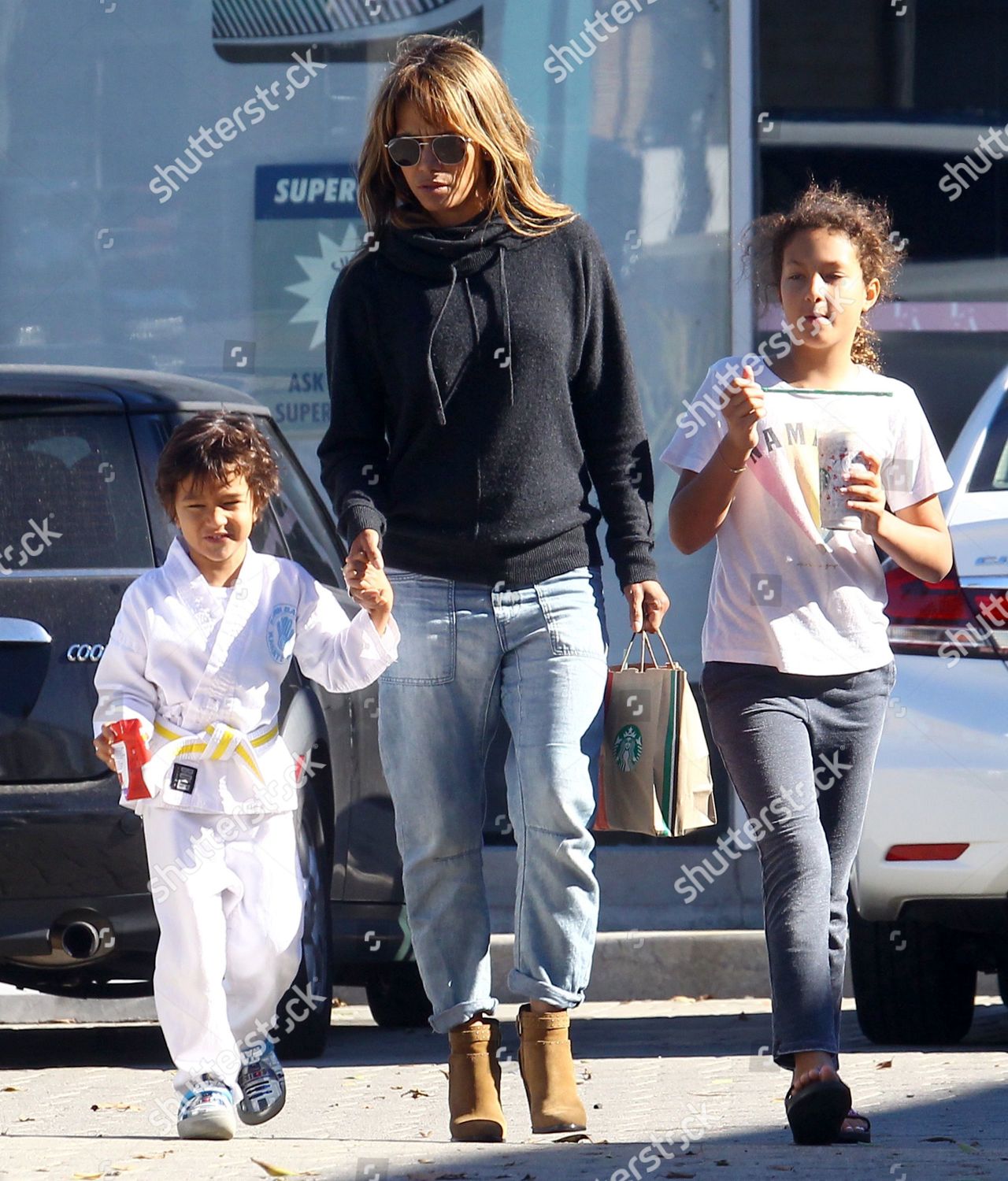 Maceo Martinez Halle Berry Nahla Aubry Editorial Stock Photo - Stock ...