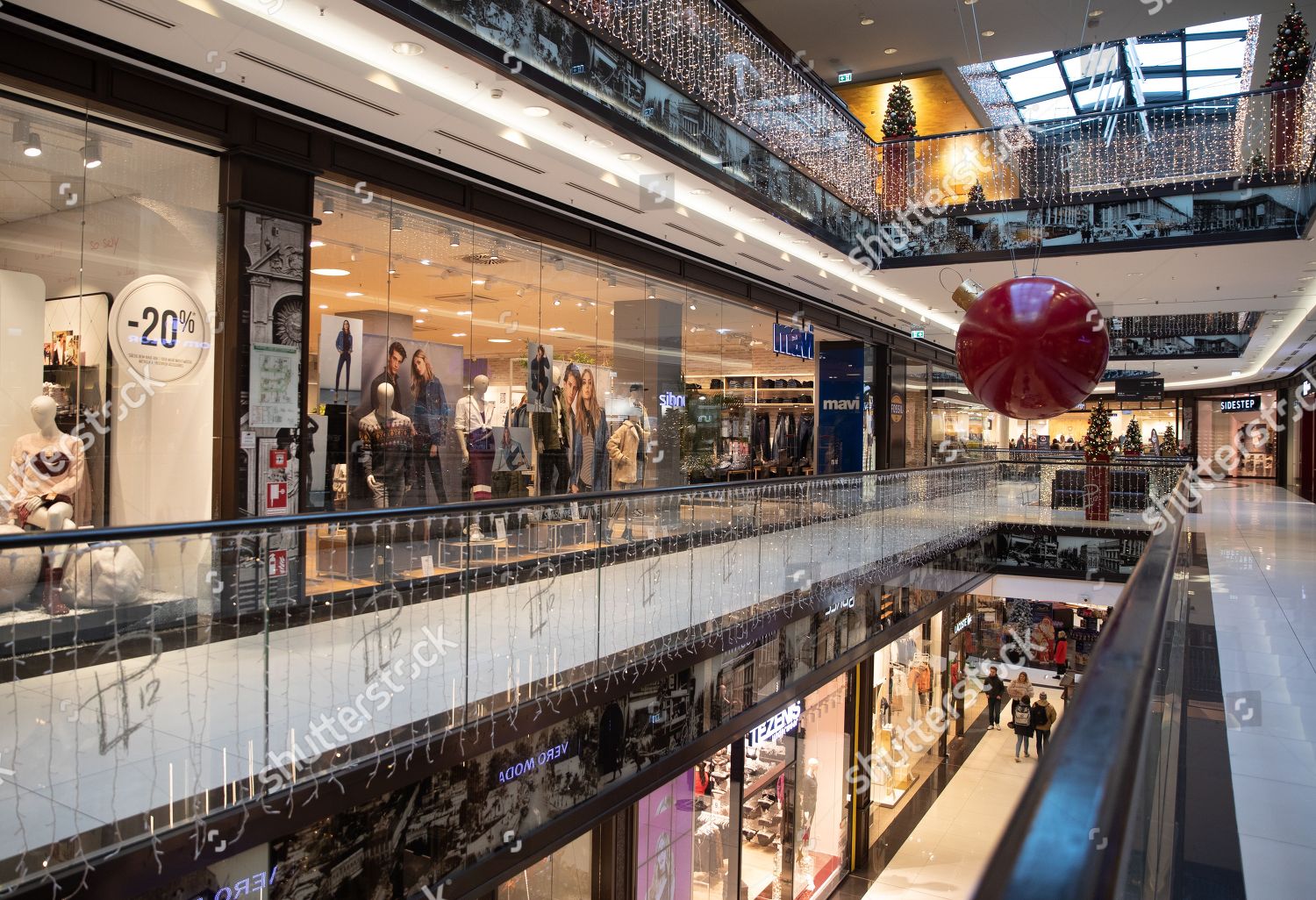 Interior View Shopping Mall Mall Berlin Decorated Editorial Stock