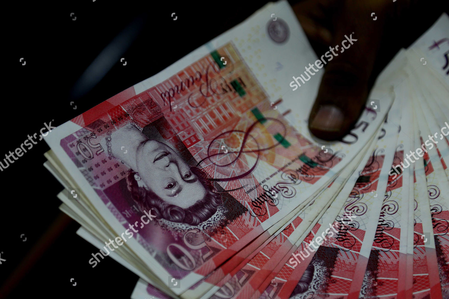 Currency Exchange Dealer Sorts British Pounds Karachi Editorial - 