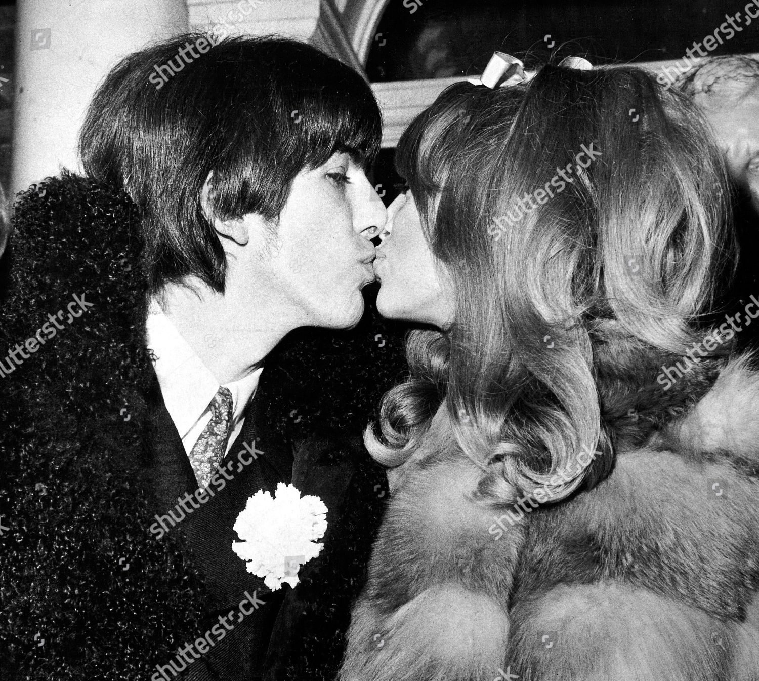 george harrison and pattie boyd kissing