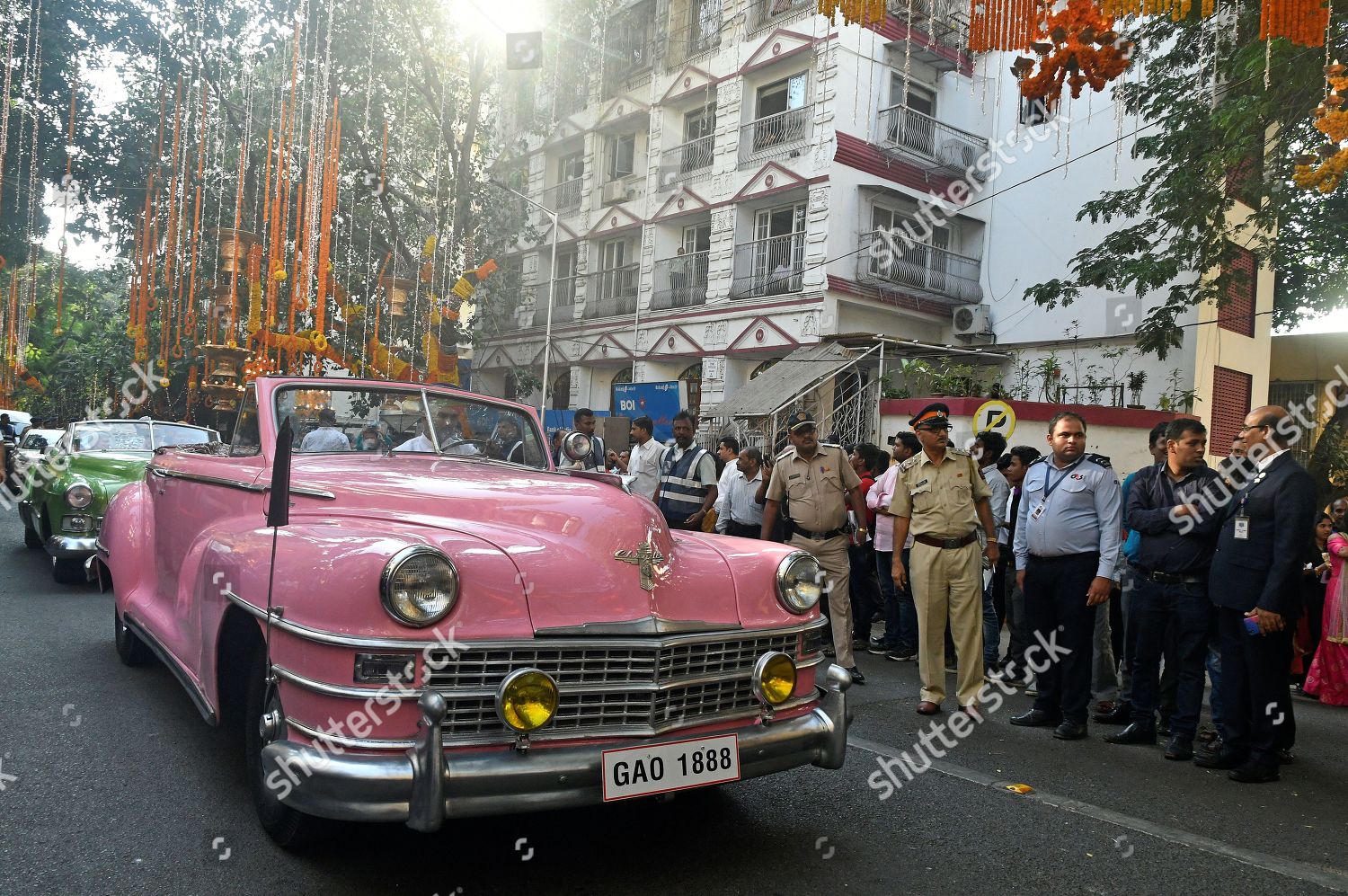 Vintage Car For Wedding In Mumbai