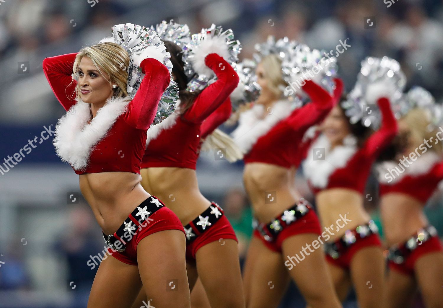 Dallas Cowboys Cheerleaders Christmas Halftime