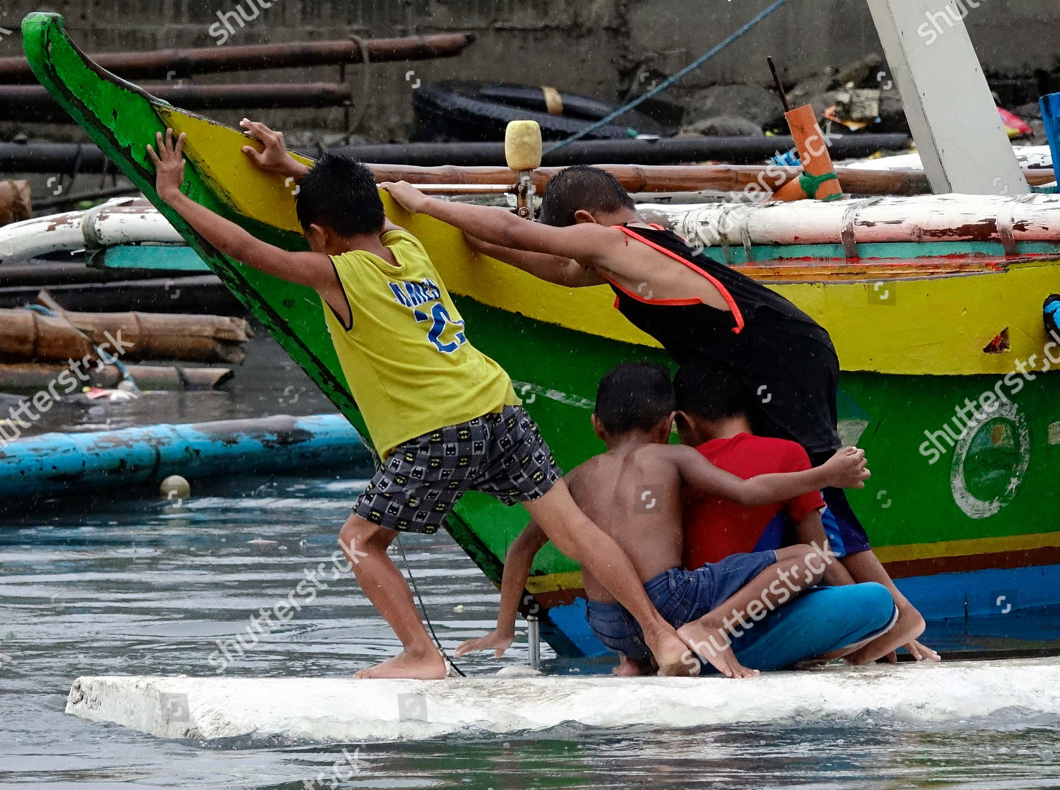 Filipino Children On Makeshift Raft Secure Editorial Stock Photo ...