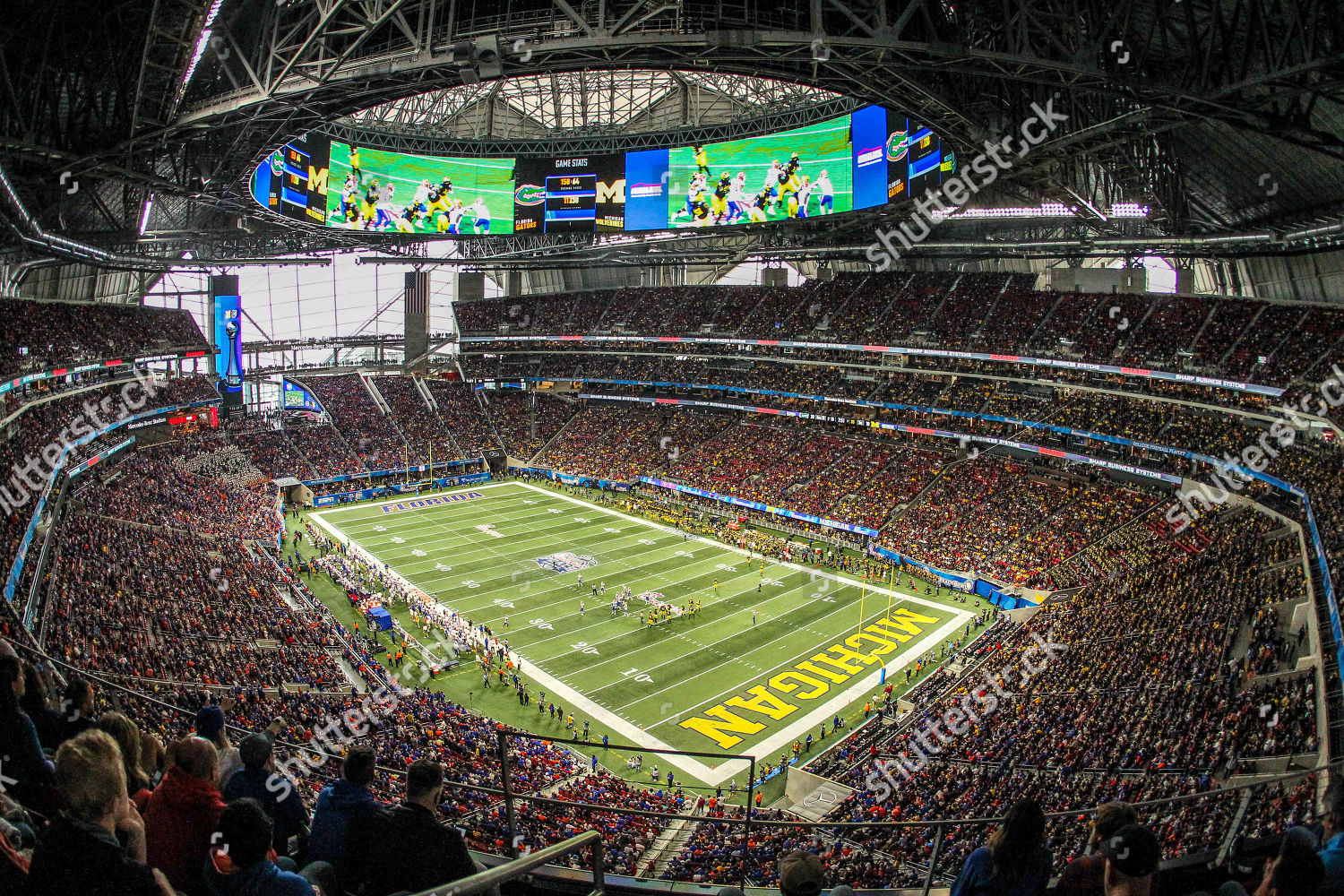 Mercedes-Benz Stadium goes from Peach Bowl to Falcons field in time-lapse  video