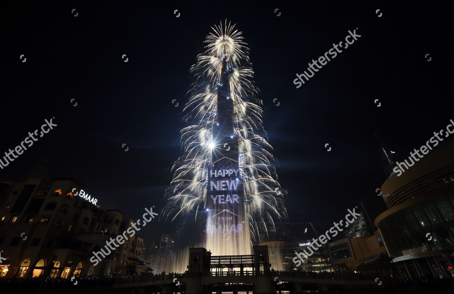 Fireworks Illuminate Sky Around Burj Khalifa Tallest Editorial Stock Photo Stock Image Shutterstock