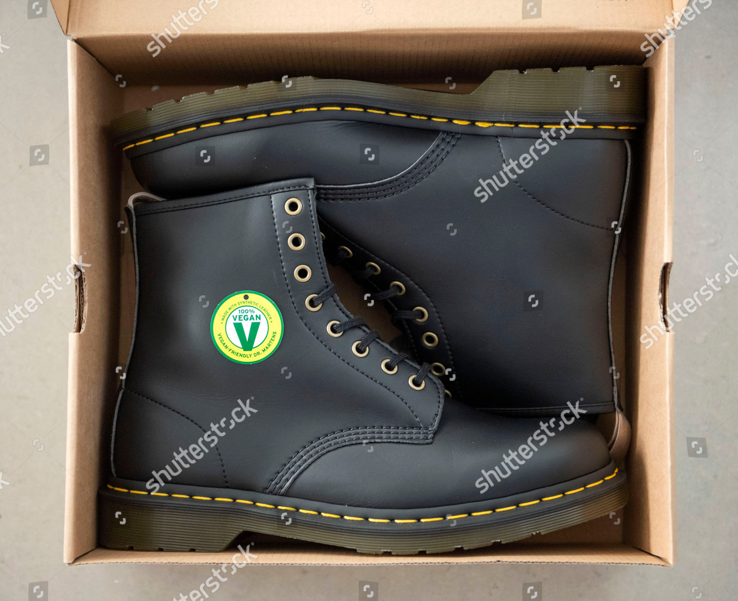 vegan dr martens uk