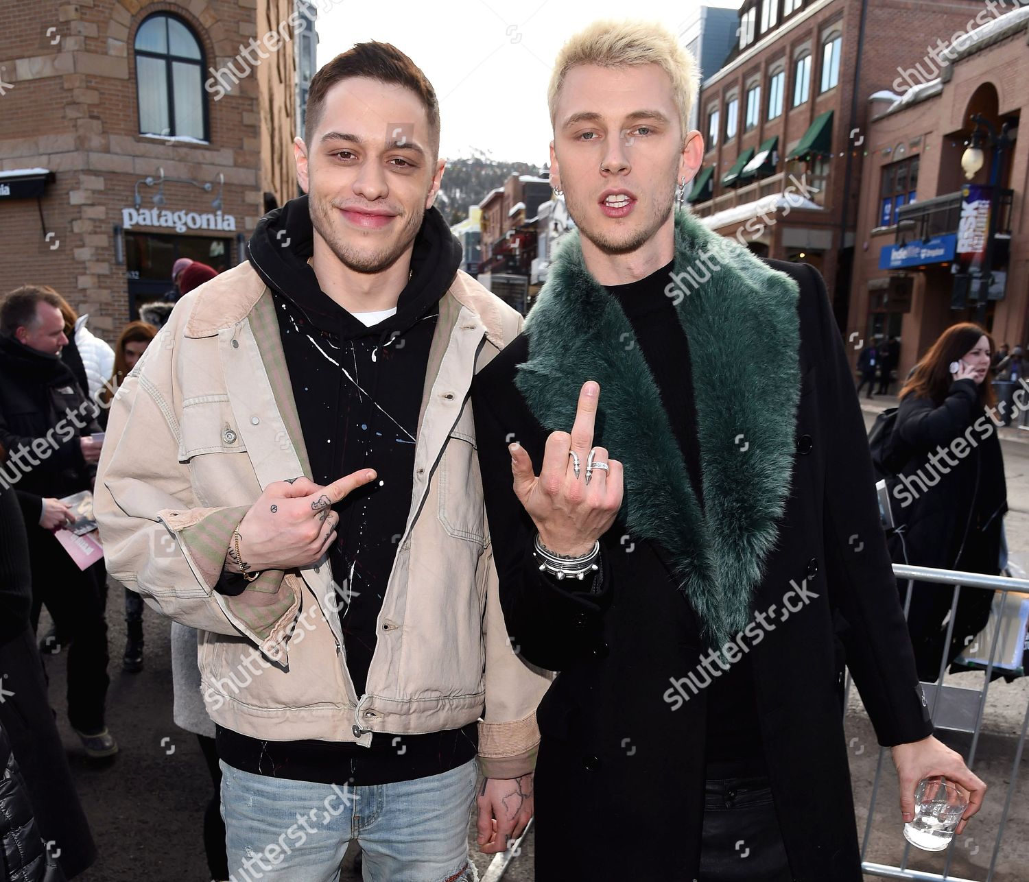 Pete Davidson Machine Gun Kelly Editorial Stock Photo Stock Image Shutterstock