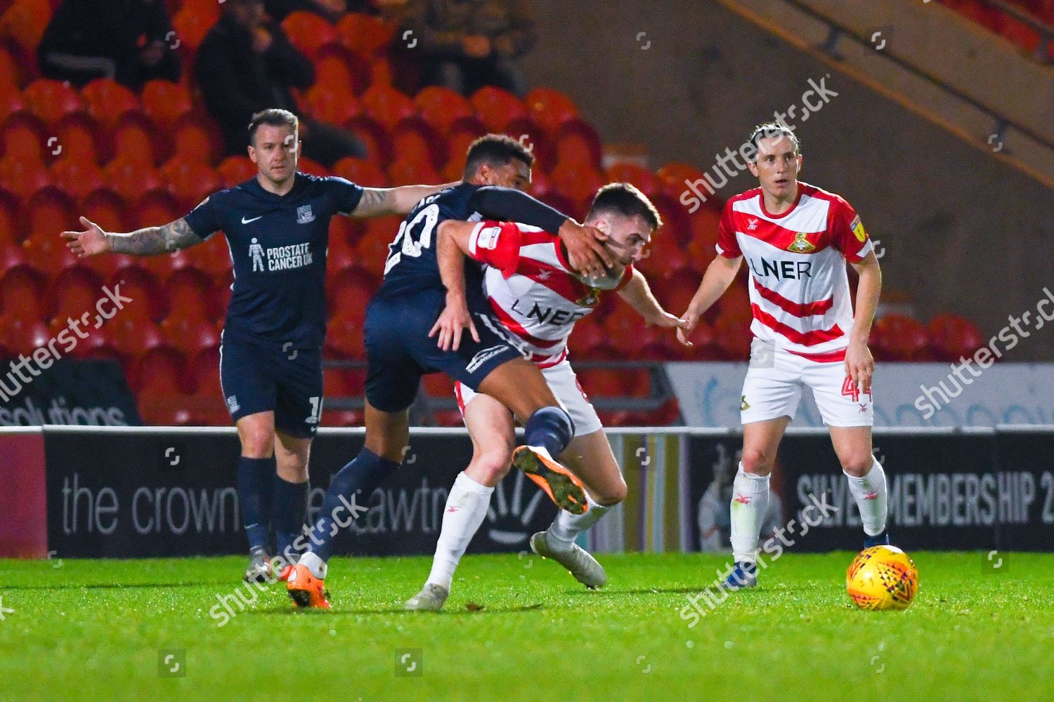 Michael Klass Southend United 20 Wrestles Editorial Stock Photo - Stock ...