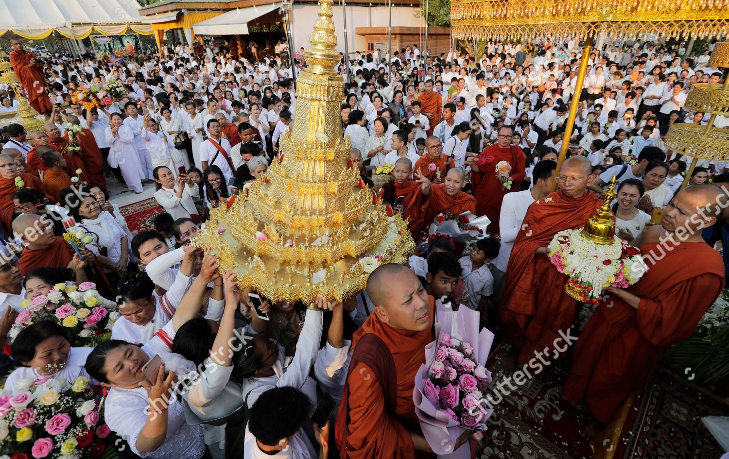 Cambodian Buddhist Followers Attend Meak Bochea Celebrations