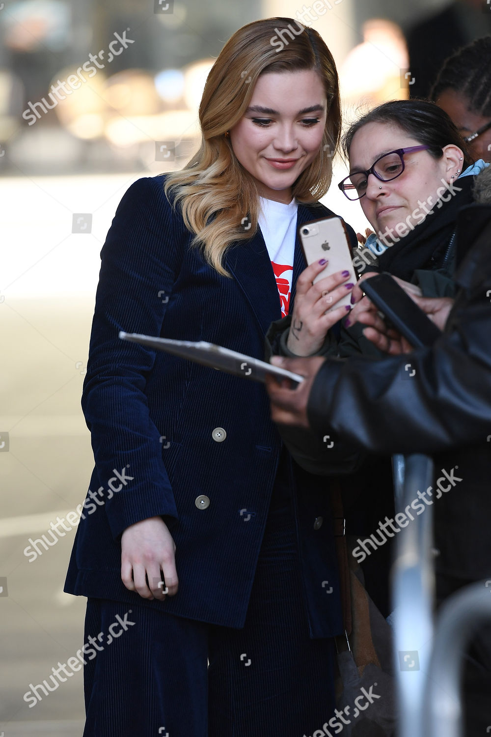 Florence Pugh 2019 >> Florence Pugh Bbc Radio 1 Studios Editorial Stock Photo Florence Pugh 2019 >> Florence Pugh Bbc Radio 1 Studios Editorial Stock Photo