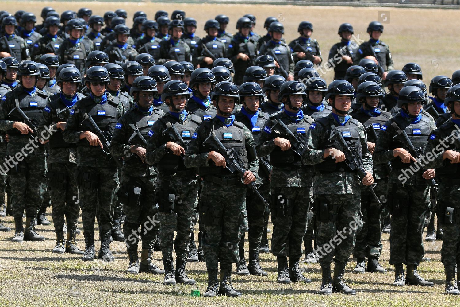 Members Hondurean Military Police participate parade promoting