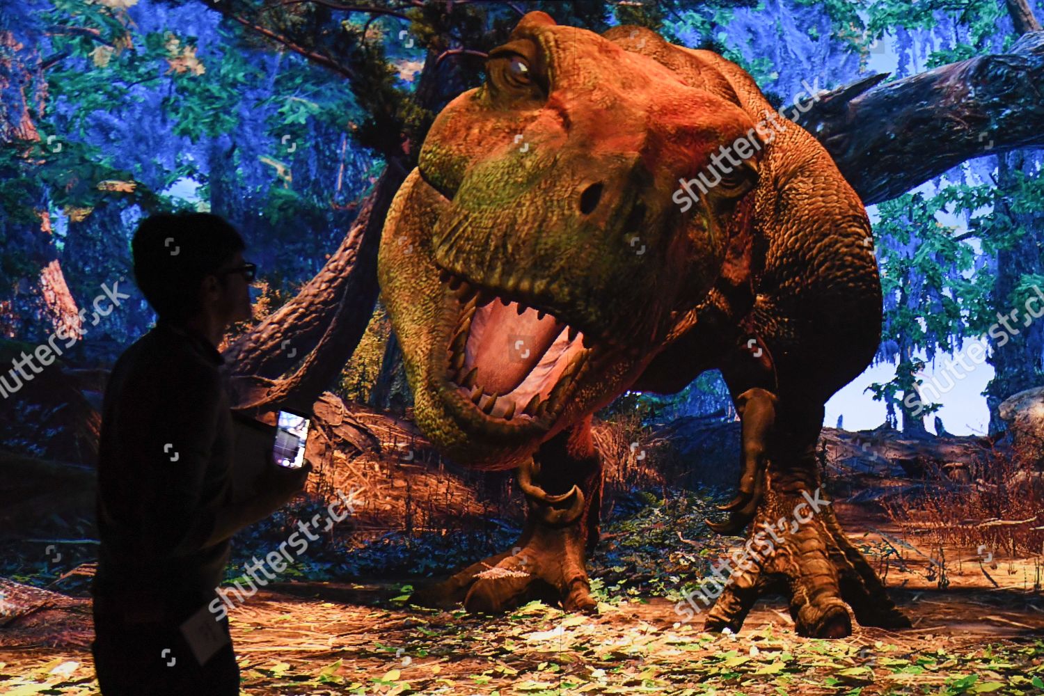 T. rex: The Ultimate Predator