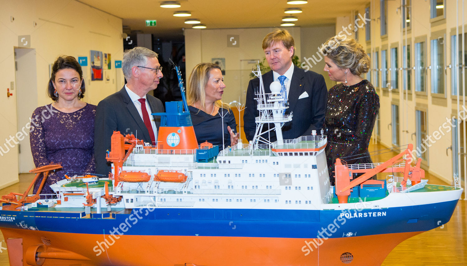 dutch-royals-visit-to-bremen-germany-shutterstock-editorial-10143597cw.jpg