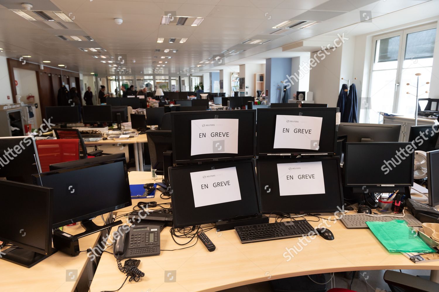 Thomson Reuters Agency Paris On Strike Over Editorial Stock Photo