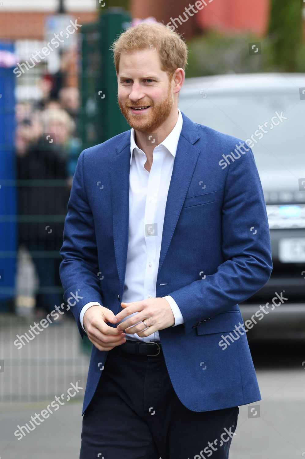 prince-harry-visits-st-vincents-catholic-primary-school-for-commonwealth-canopy-and-woodland-trust-tree-planting-ceremony-london-uk-shutterstock-editorial-10160984g.jpg