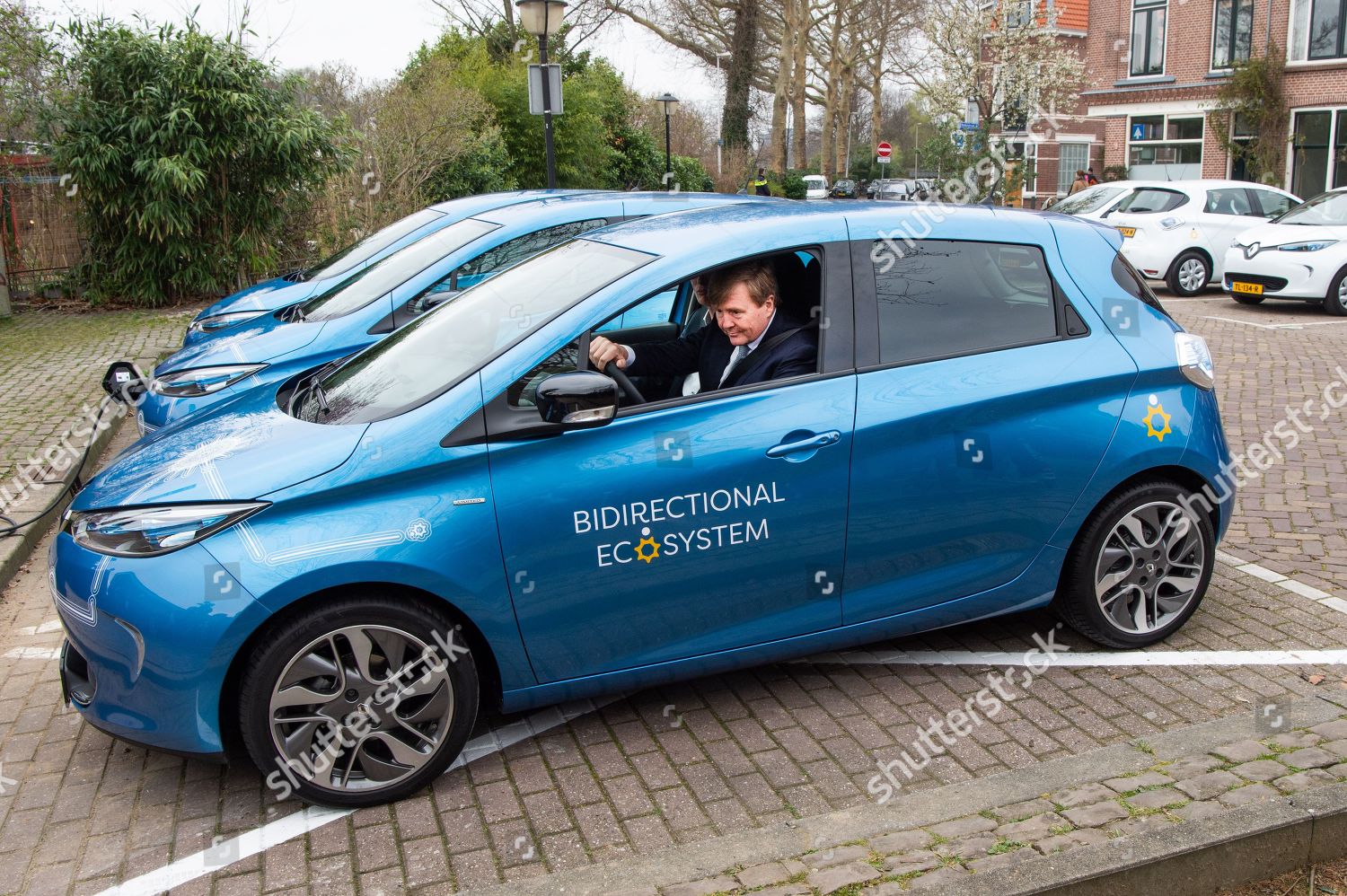 energy-and-mobility-system-launch-utrecht-netherlands-shutterstock-editorial-10163017t.jpg